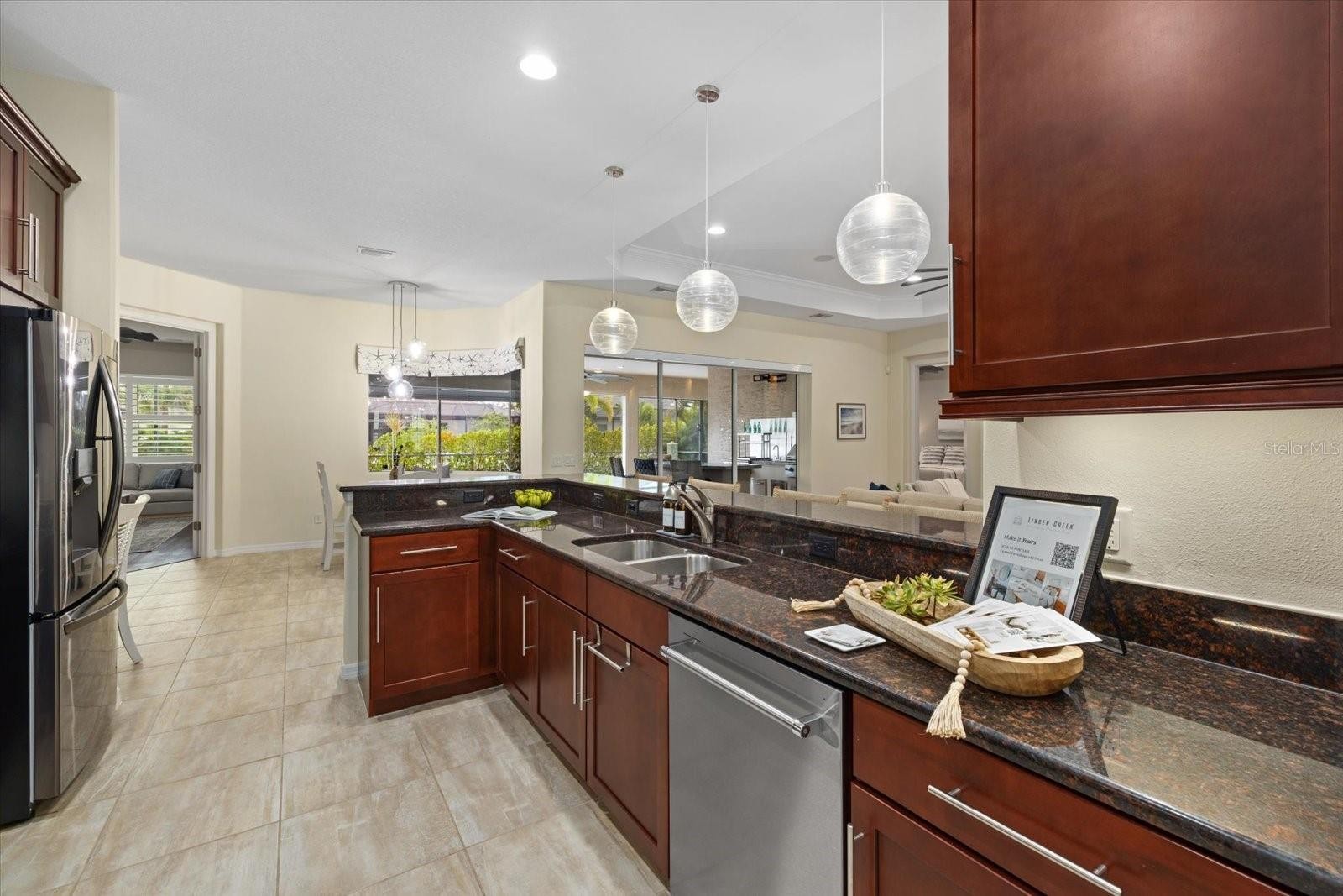 575 FORE DR