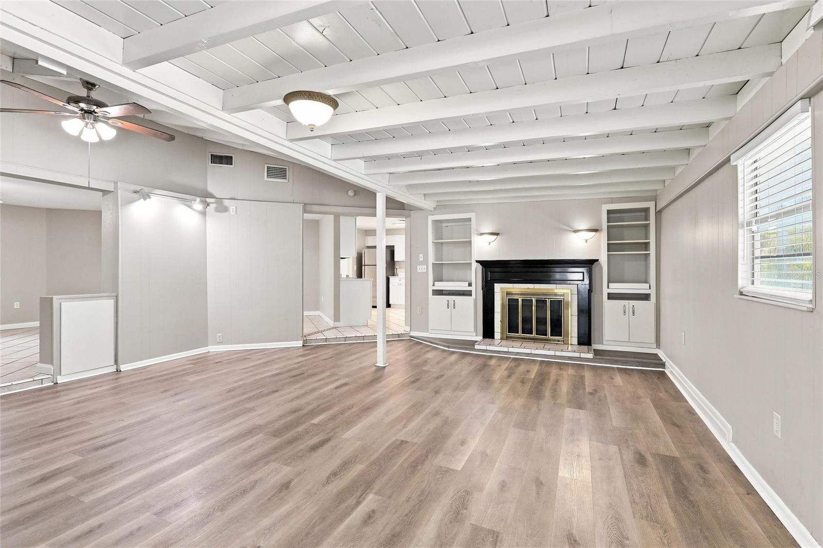 131 DEGAS DR