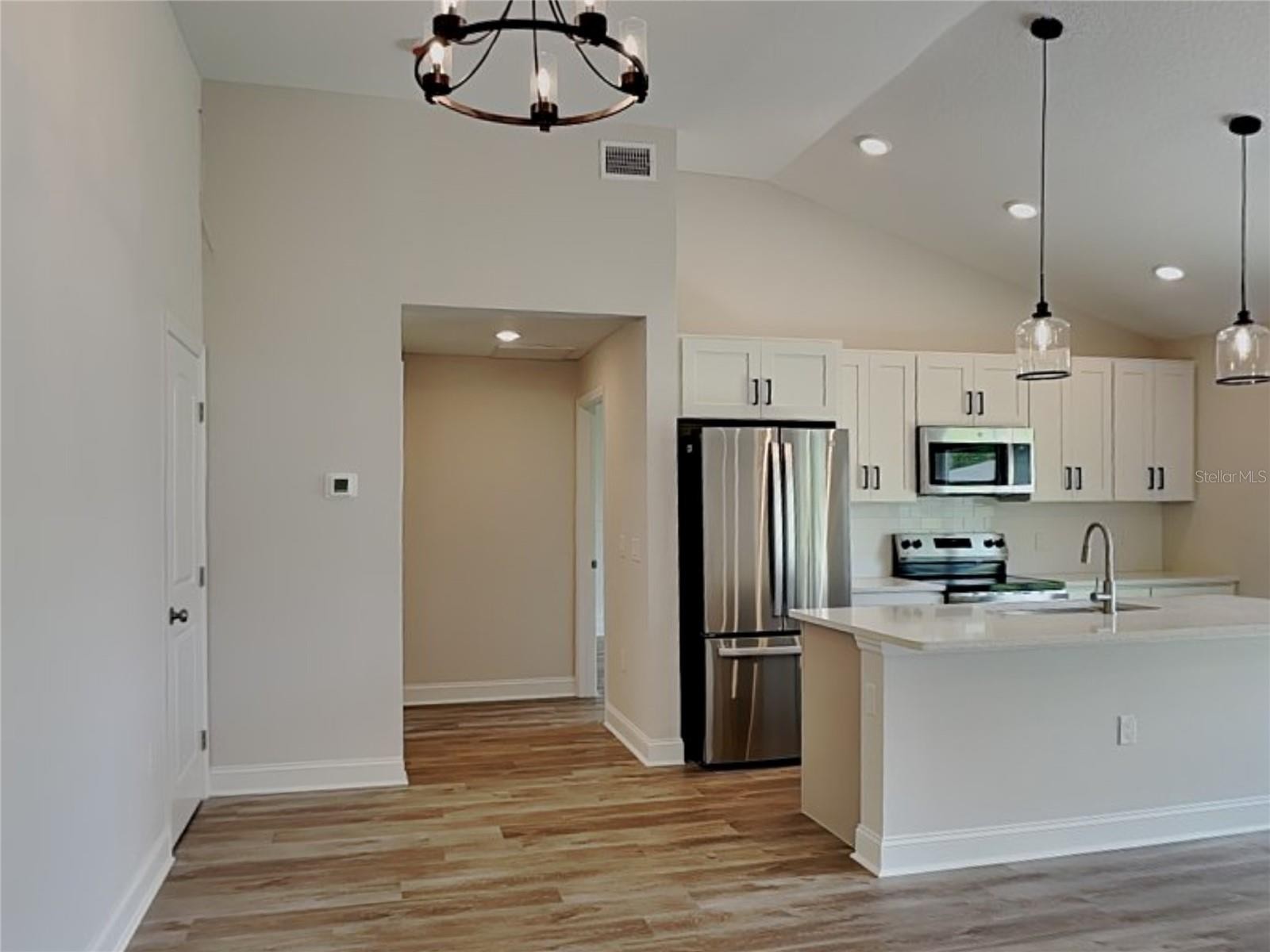 4075 KESSLER TER