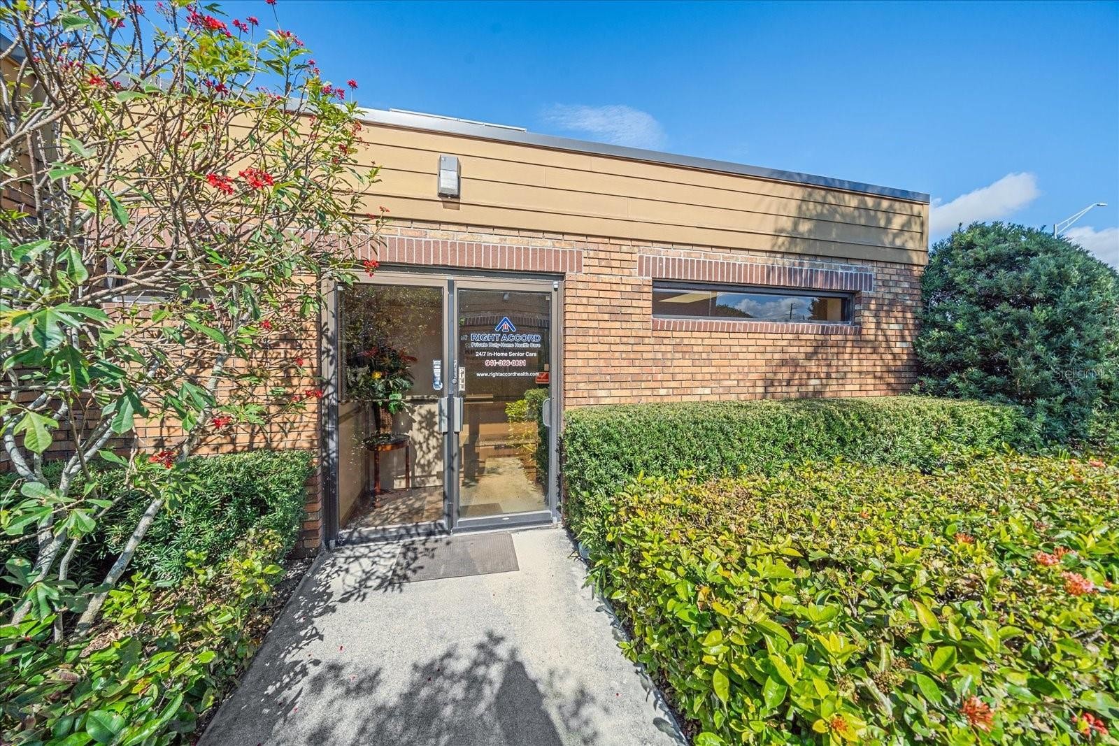 1872 S TAMIAMI TRL #A