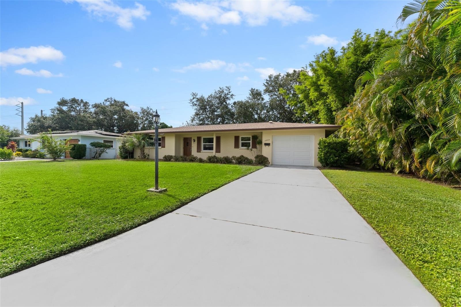 3884 Melgert Ln Sarasota Florida 34235