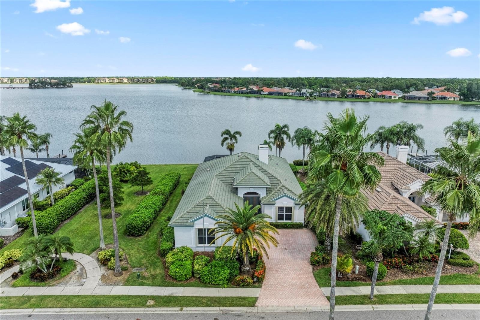 6577 WATERS EDGE WAY