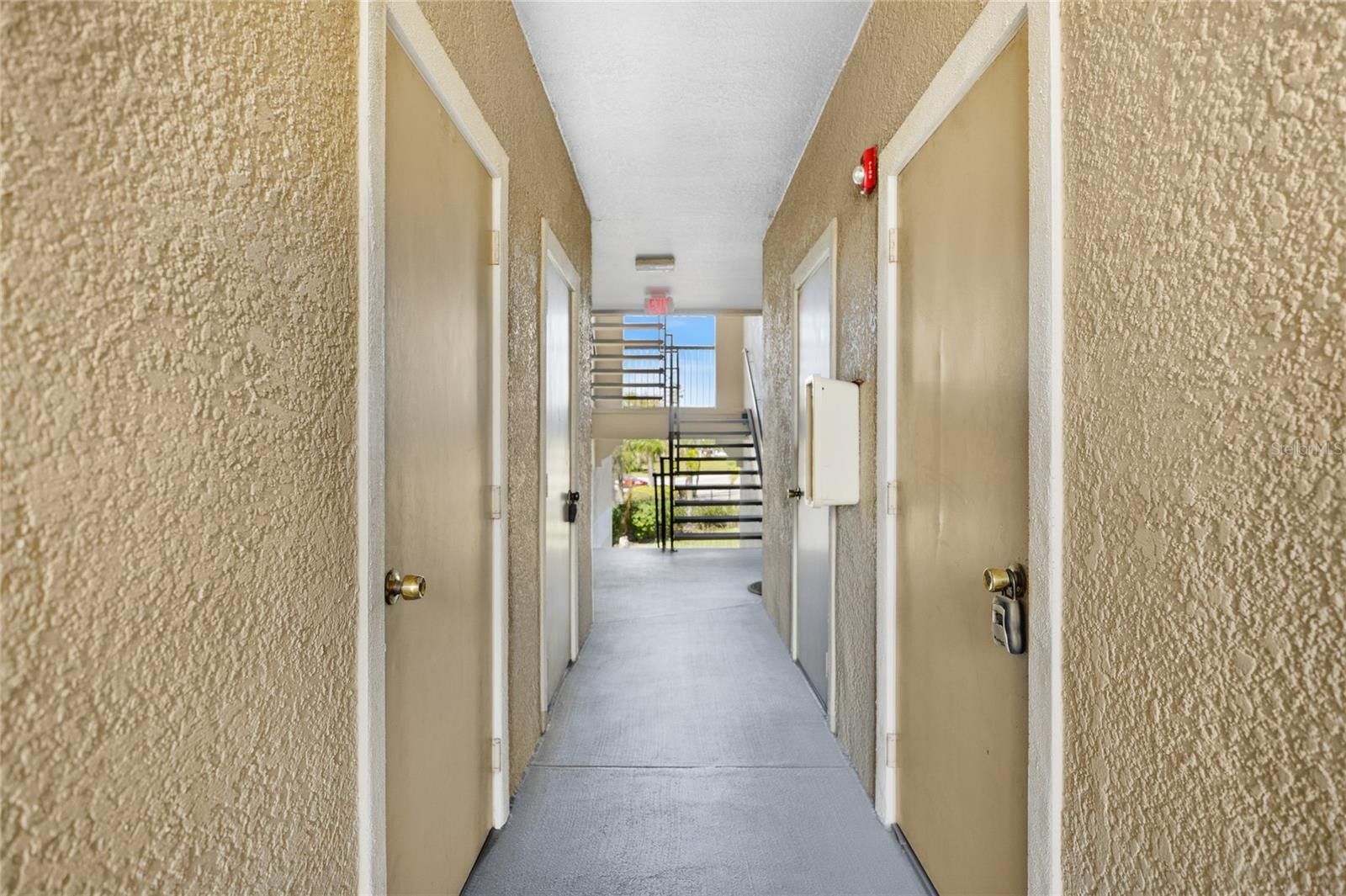 5110 NORTHRIDGE RD #201