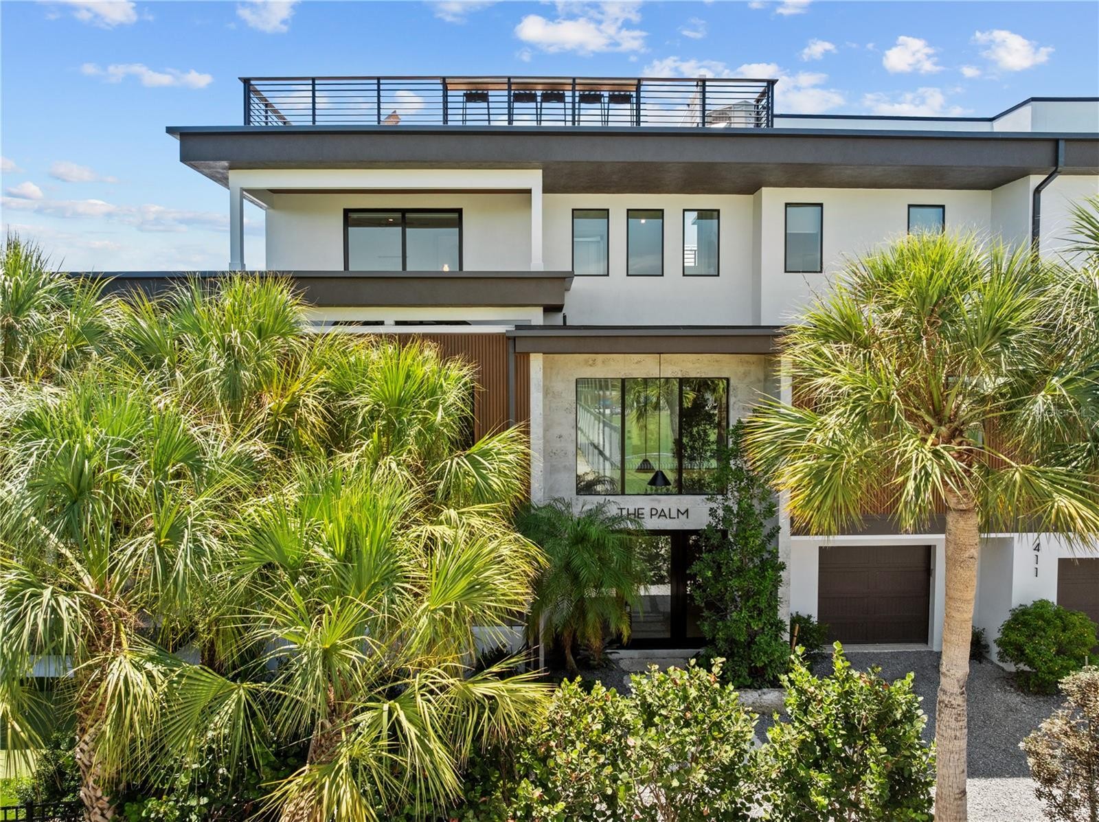 411 PALM AVE