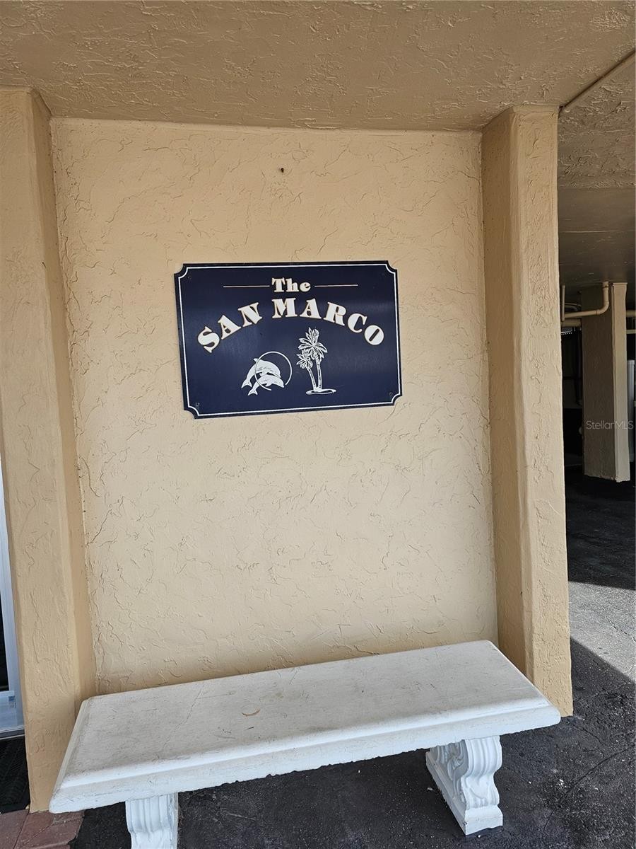 1255 TARPON CENTER DR #614