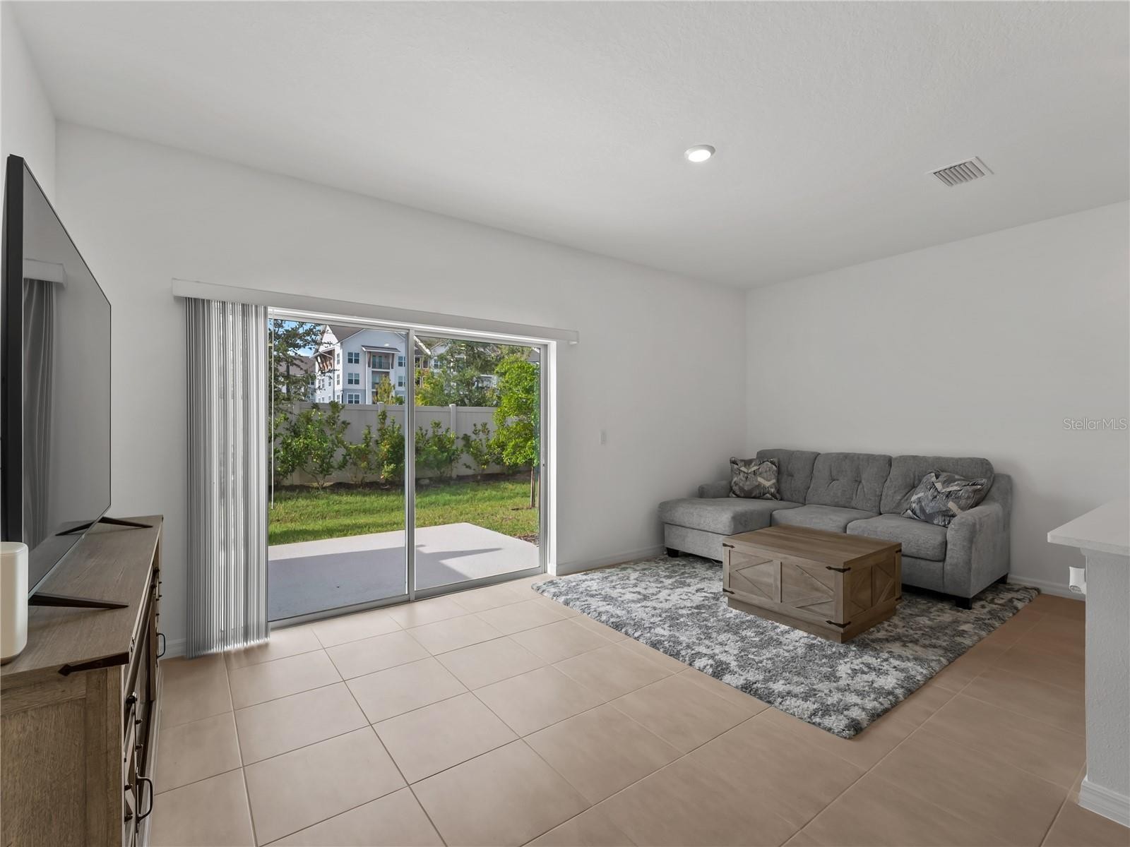 5901 BISCOTTI ST