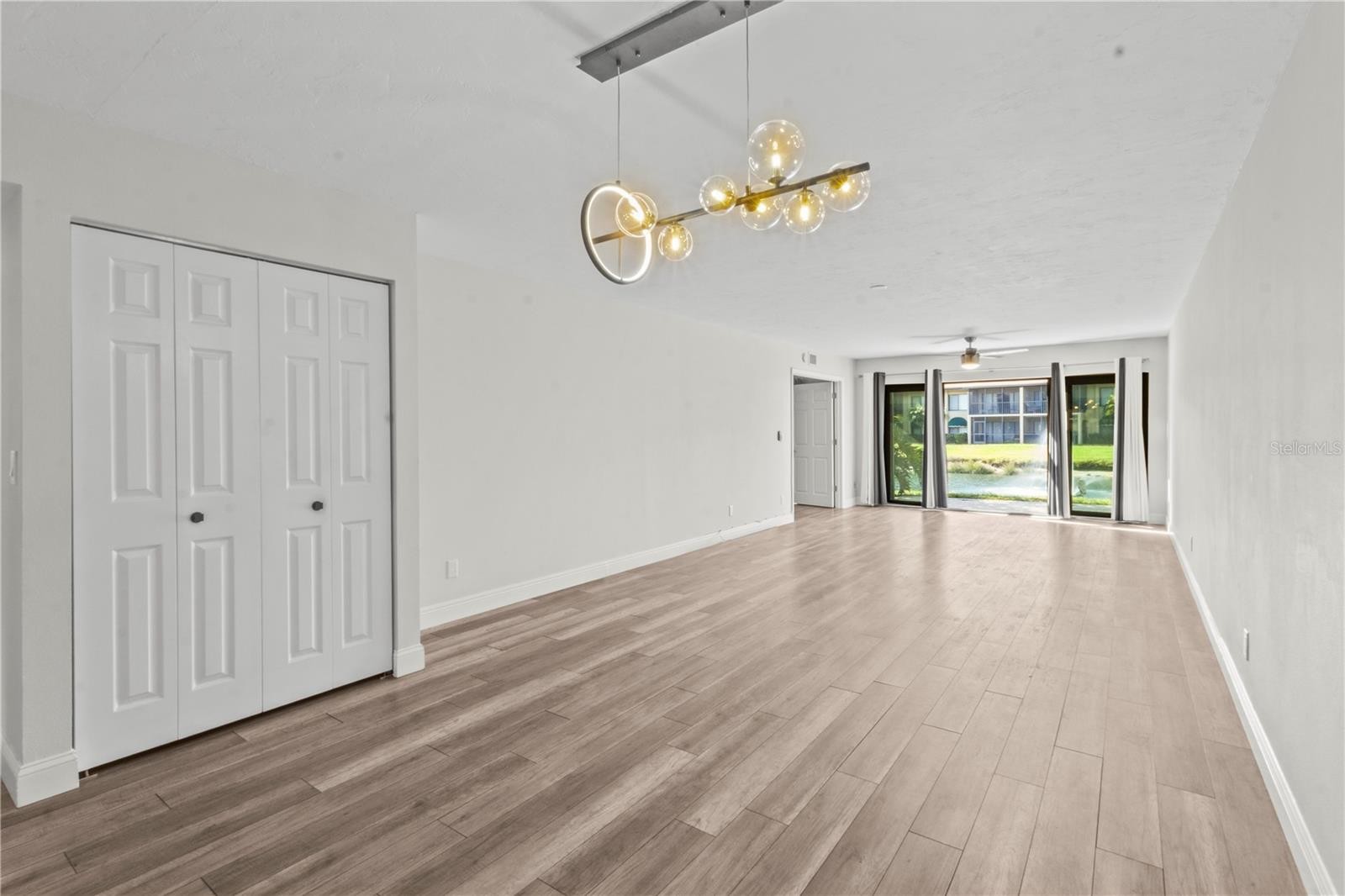 5618 ASHTON LAKE DR #5618