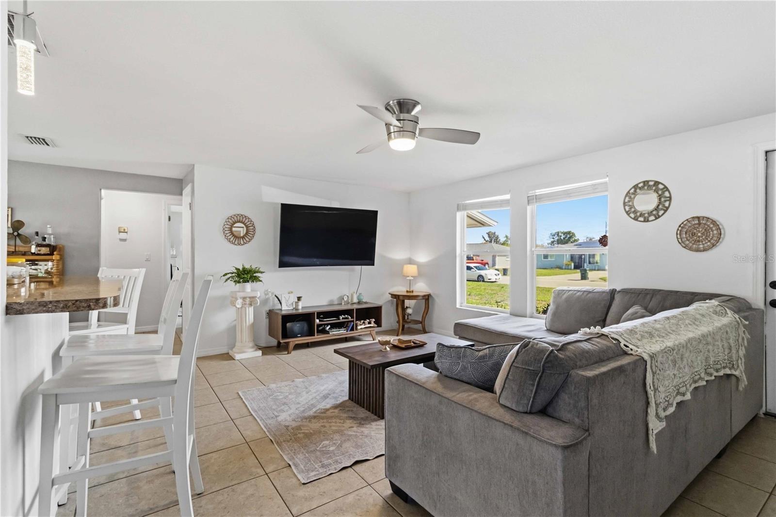 395 GULF BREEZE BLVD