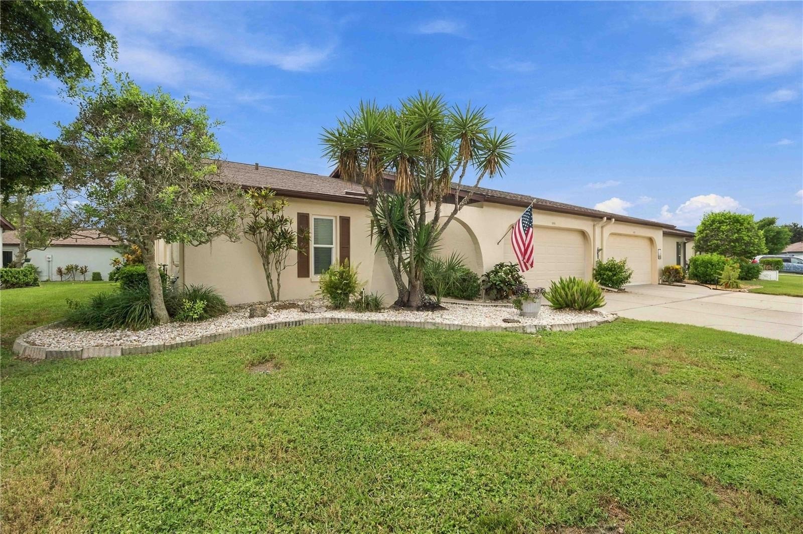 680 LINDEN DR