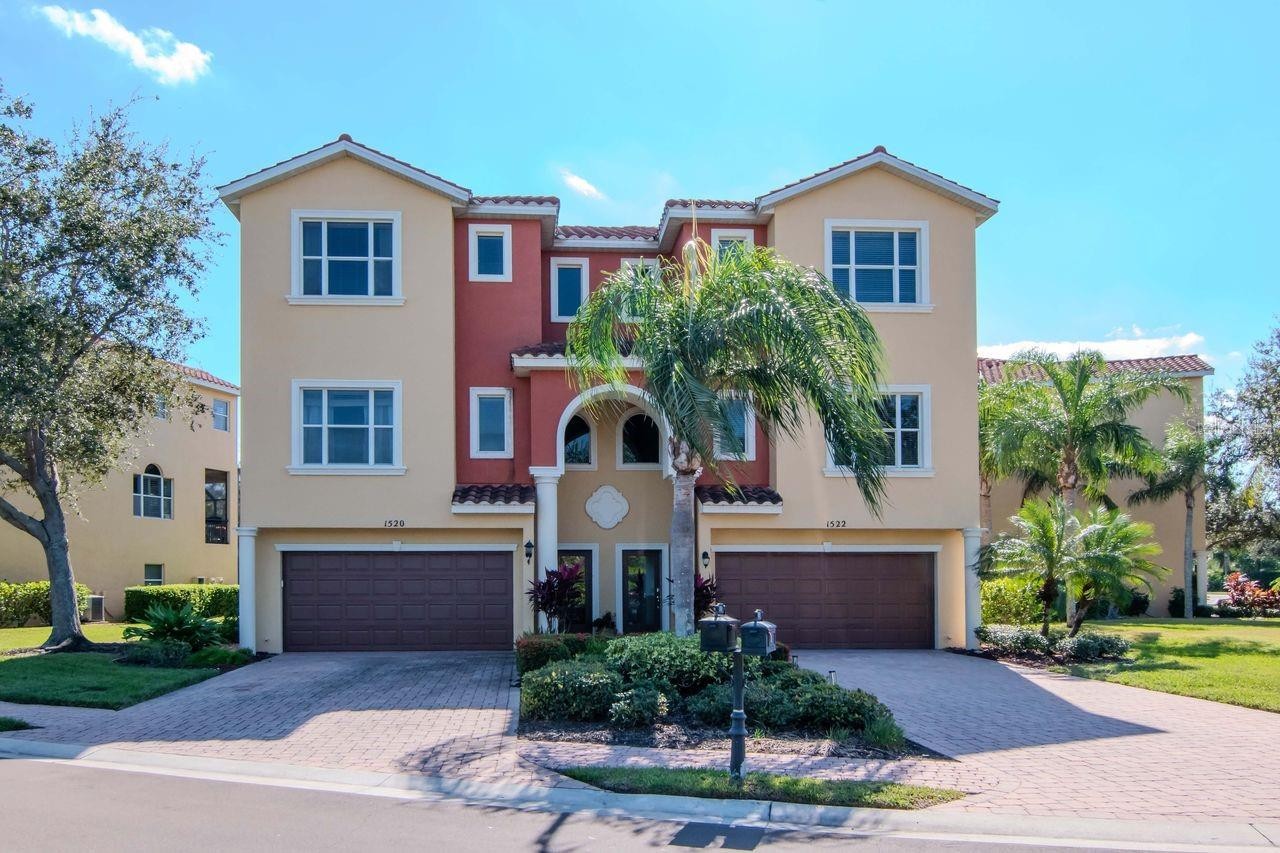 1520 3RD STREET CIR E