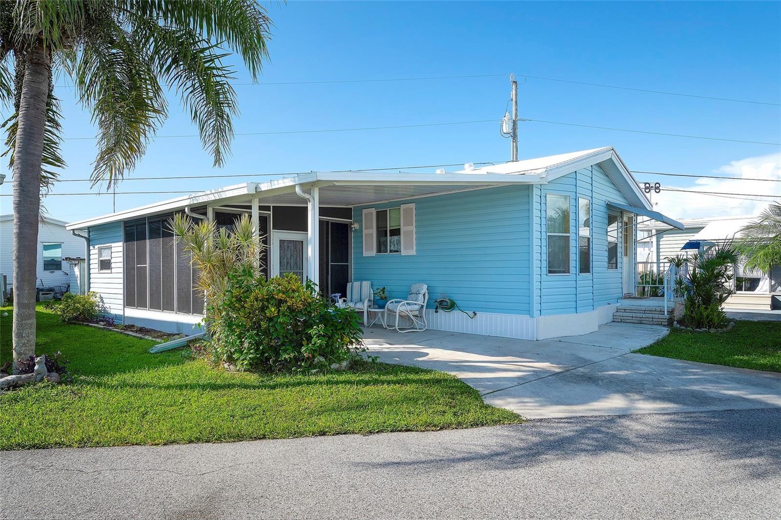 2062 CHAMPION ST