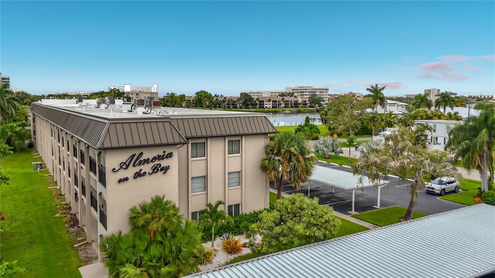 6470 HOLLYWOOD BLVD #110