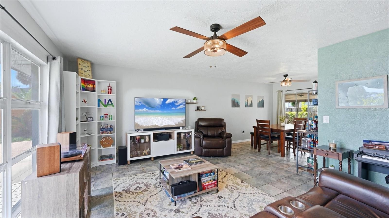 2704 52ND AVENUE TER W