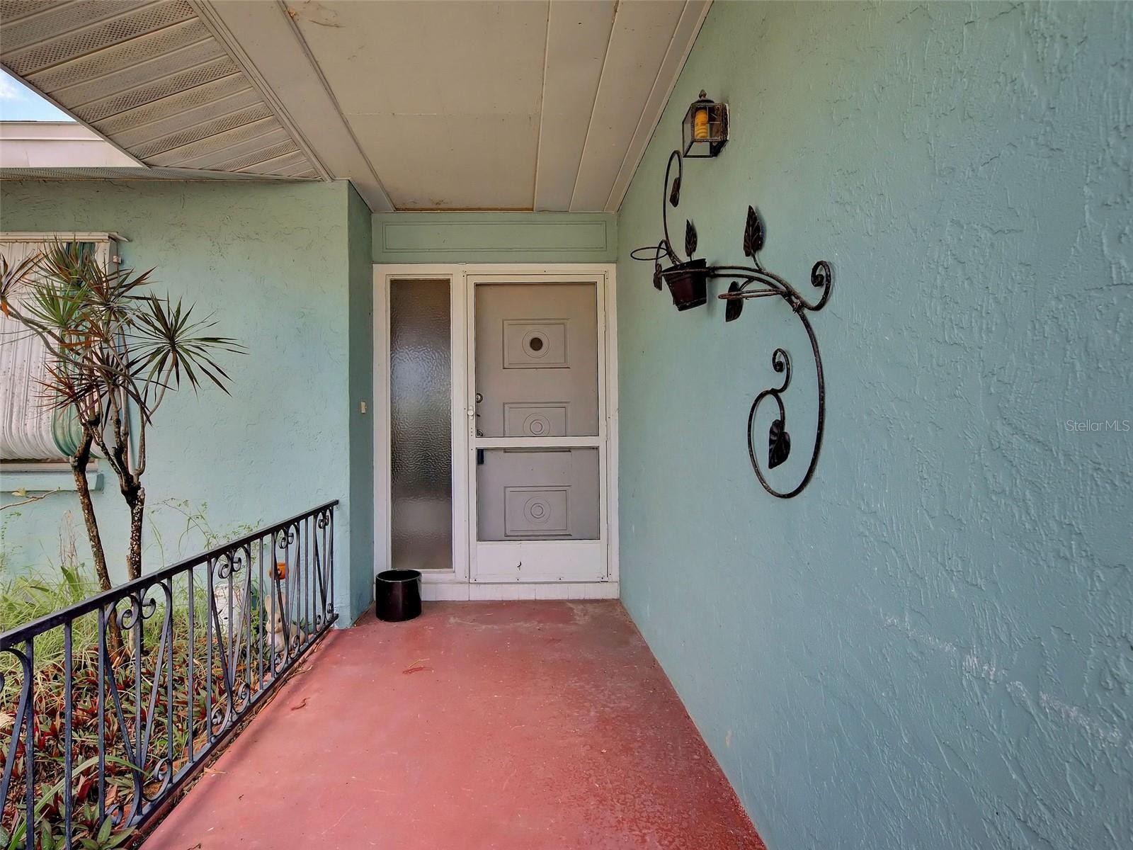 321 SHAMROCK BLVD