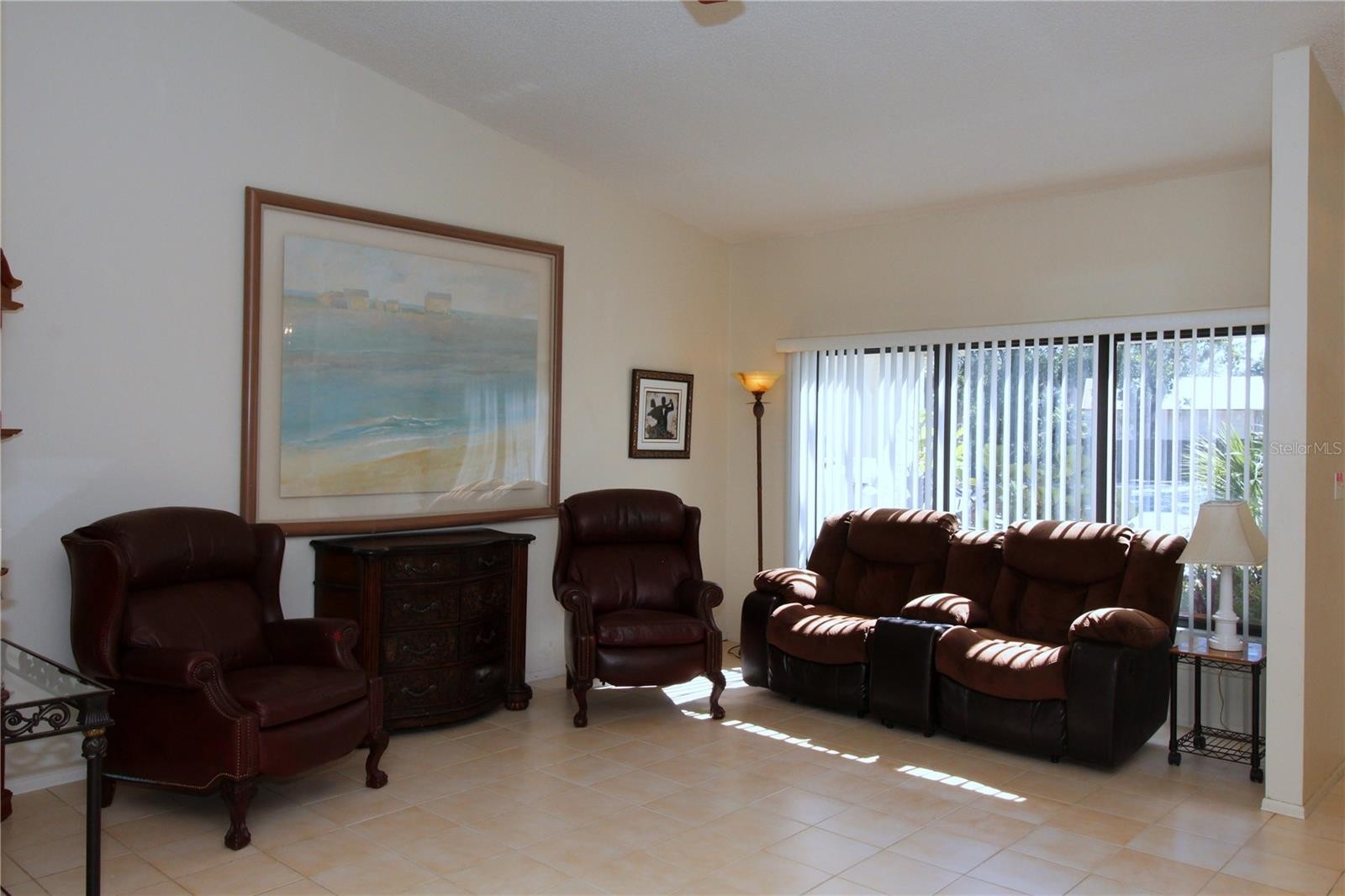 2181 PINE GARDENS TRL