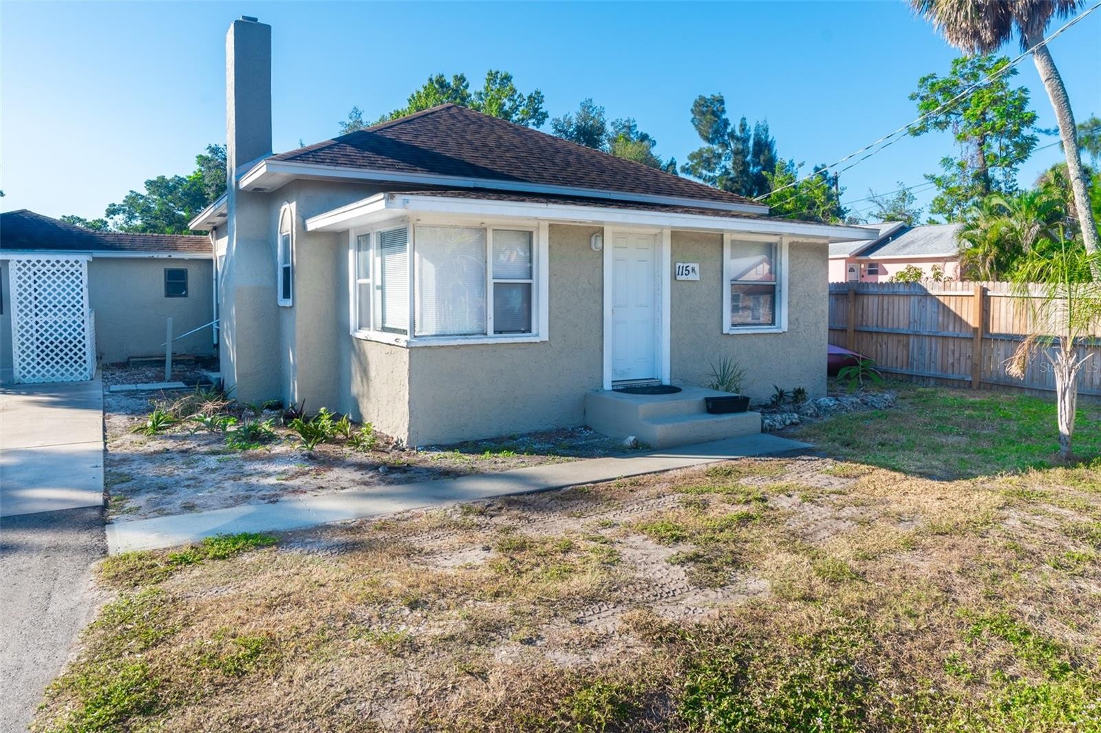 111 AVENIDA DE LA ISLA #A