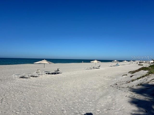 1095 GULF OF MEXICO DR #104