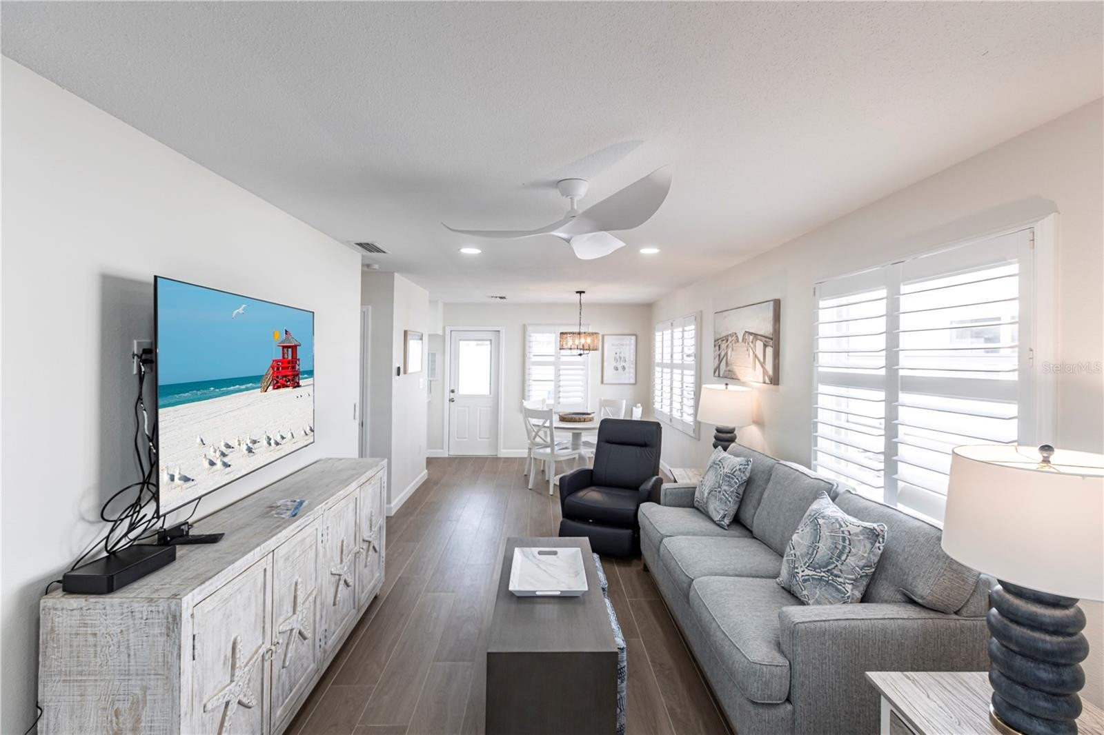 6020 MIDNIGHT PASS RD #29