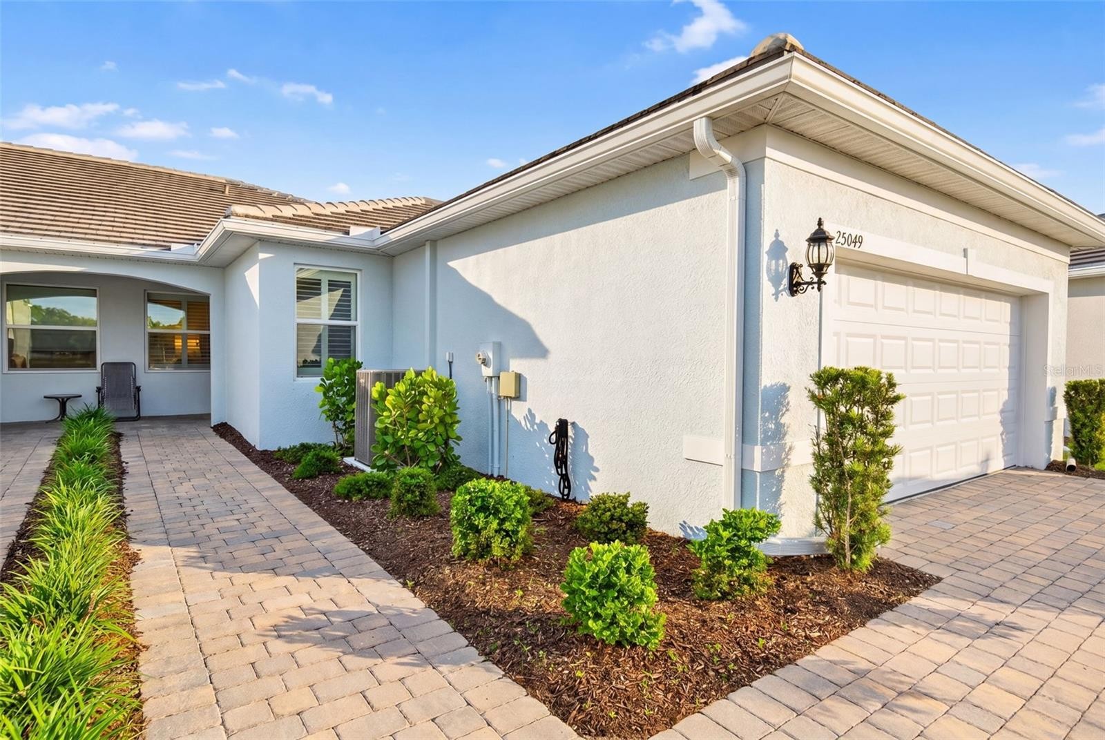 25049 PEARL LAKE CIR