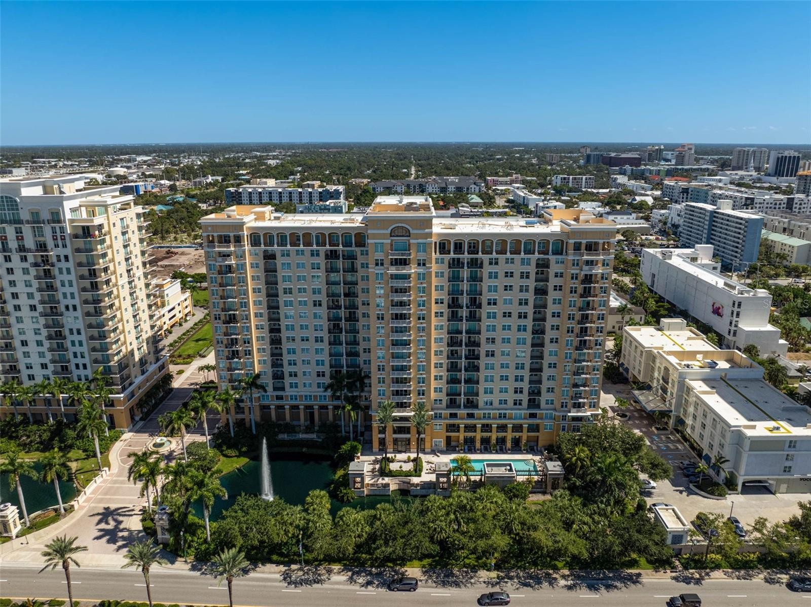 750 N TAMIAMI TRL #1516