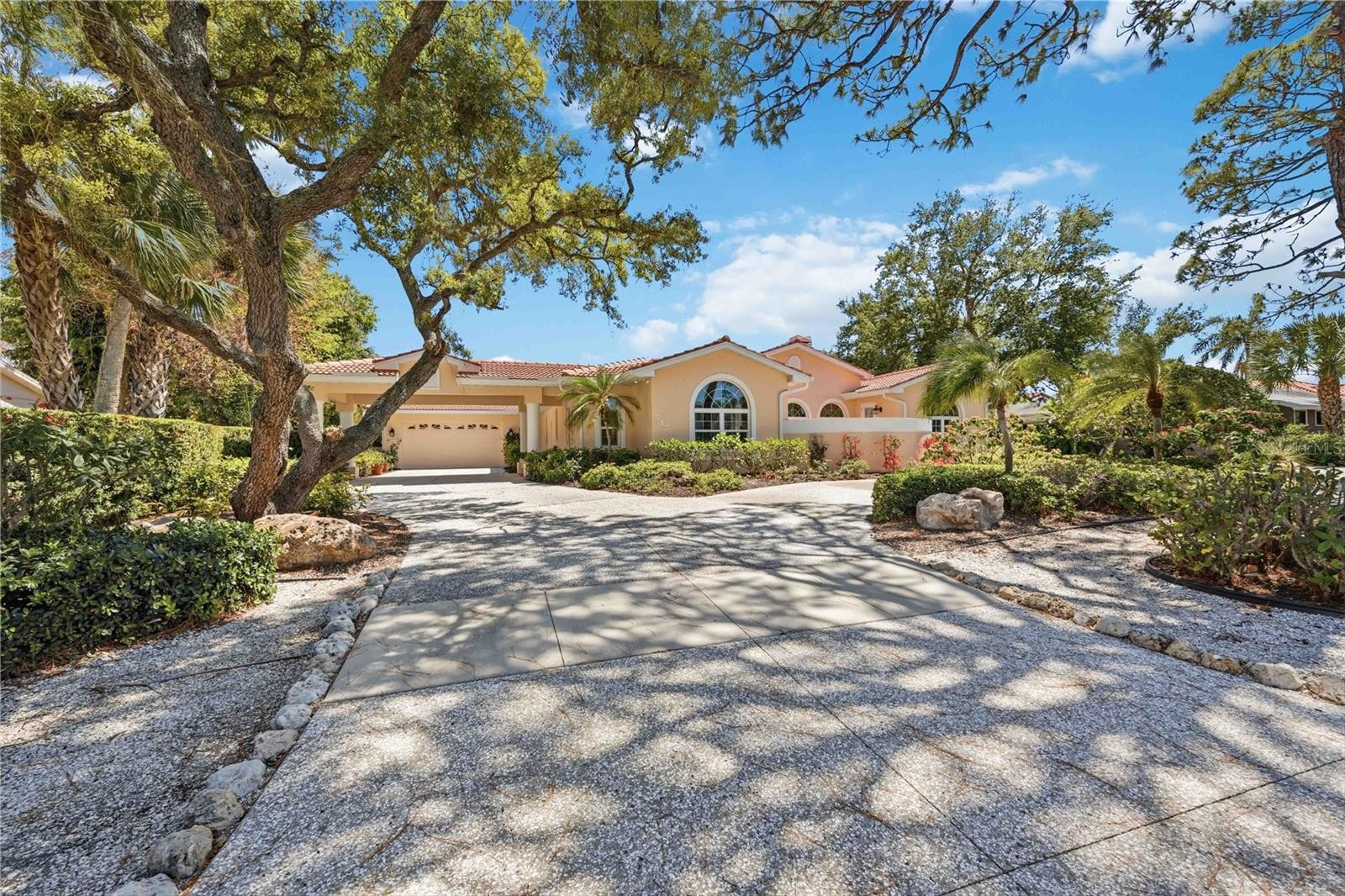 517 GRANADA AVE