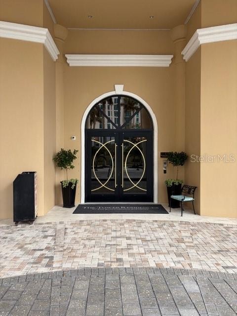 35 WATERGATE DR #1203