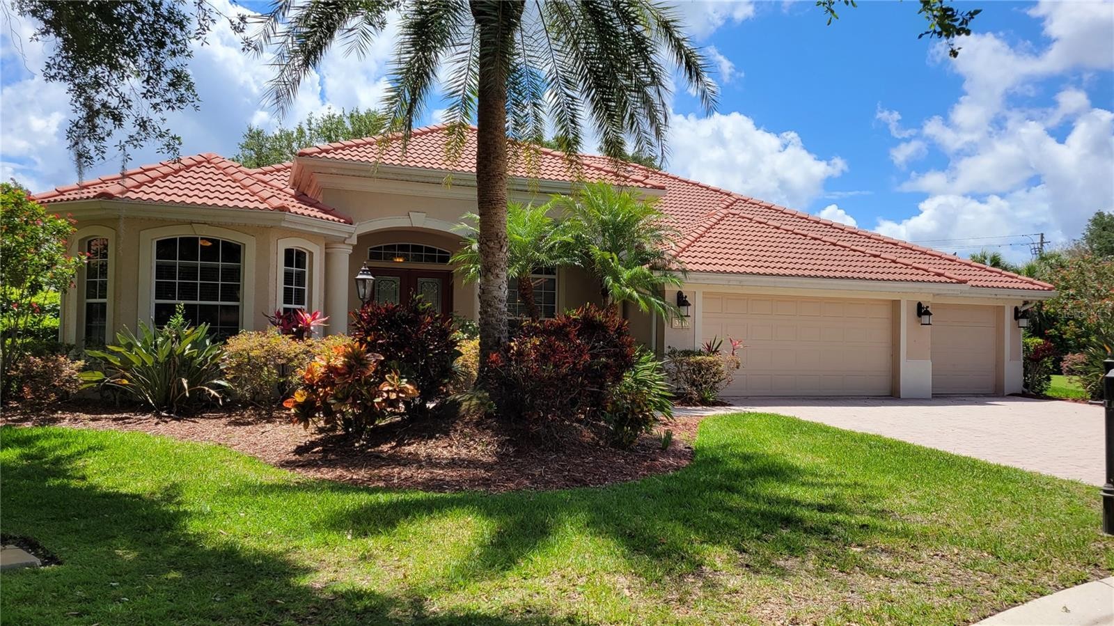 3710 EAGLE HAMMOCK DR