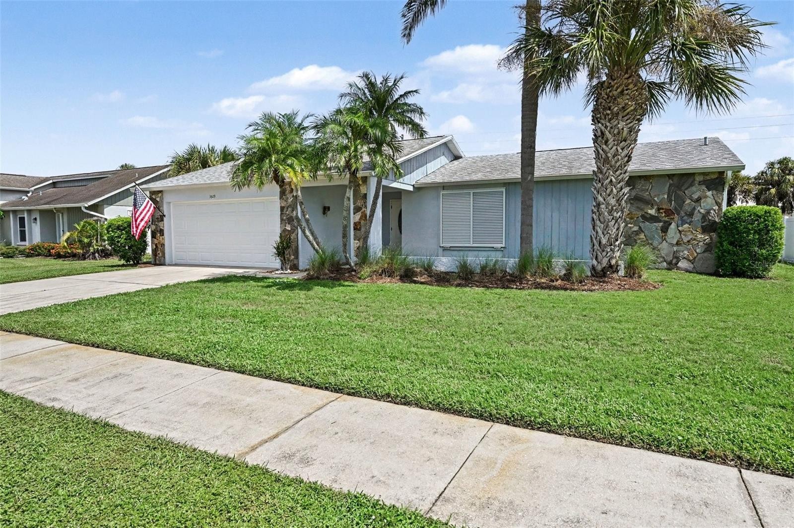 3809 KINGSTON BLVD