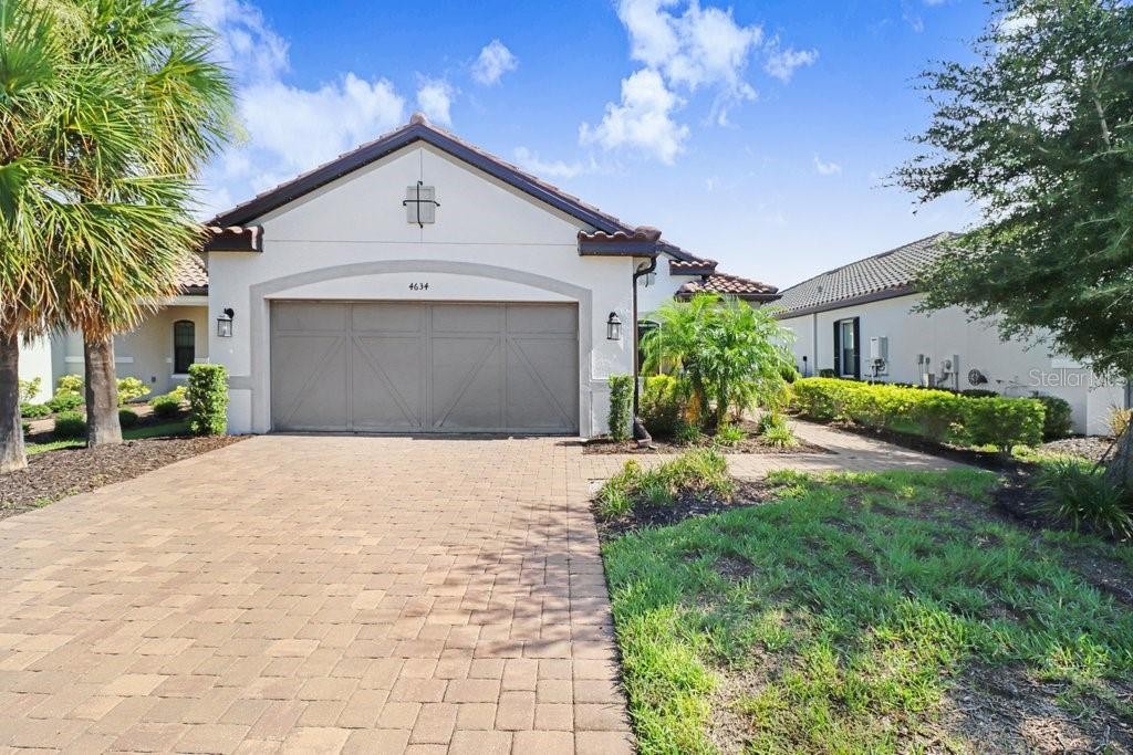 4634 CRESTPOINT WAY