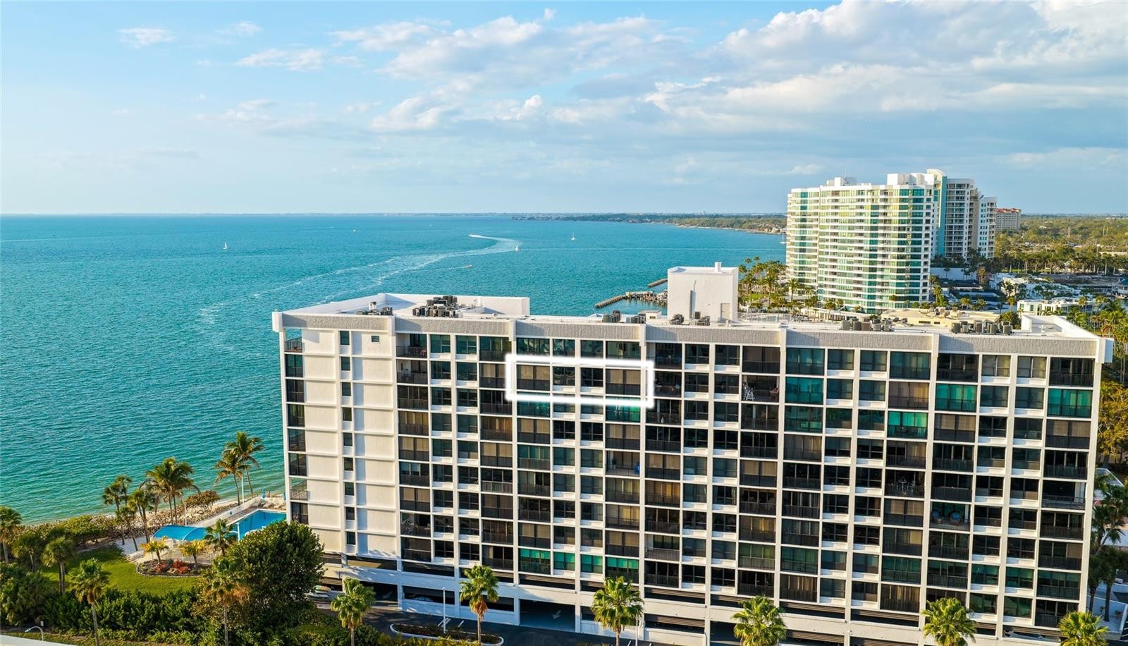 11 SUNSET DRIVE #804