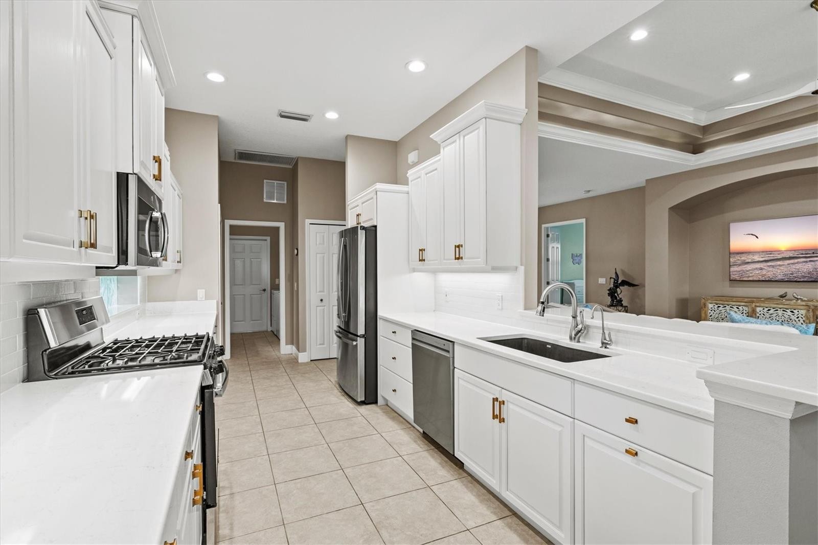 9144 WILLOW BROOK DR