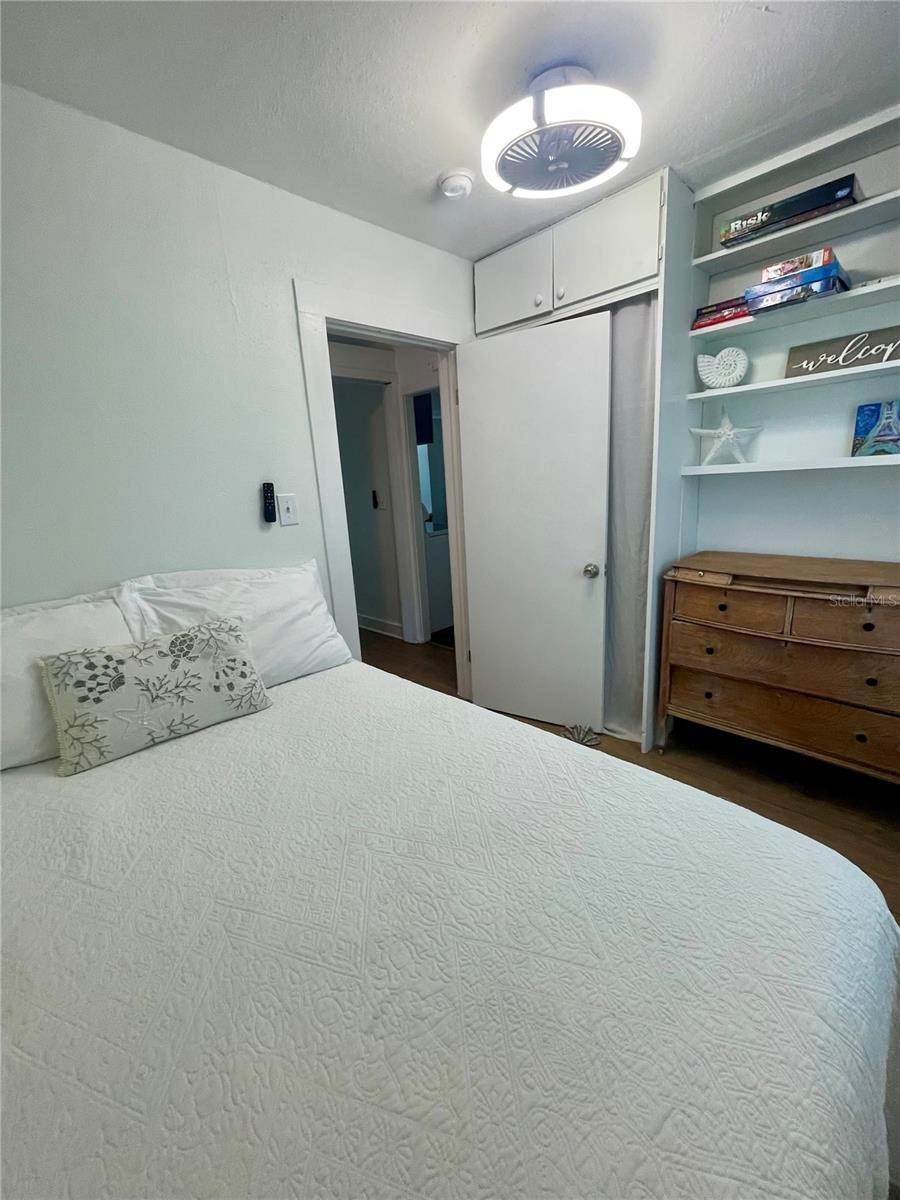 2513 8TH AVE W