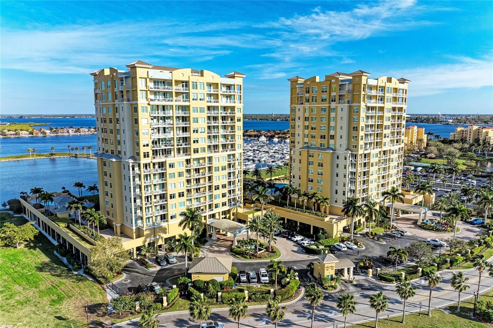 140 RIVIERA DUNES WAY #605