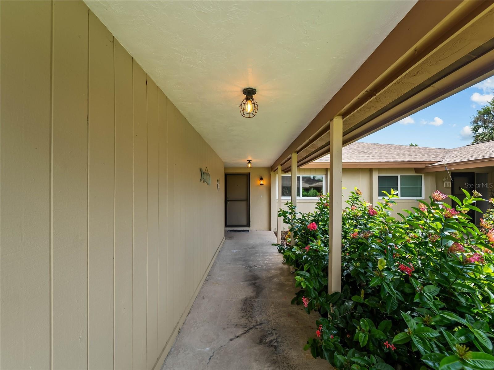 7113 BRIGHT CREEK DR #100