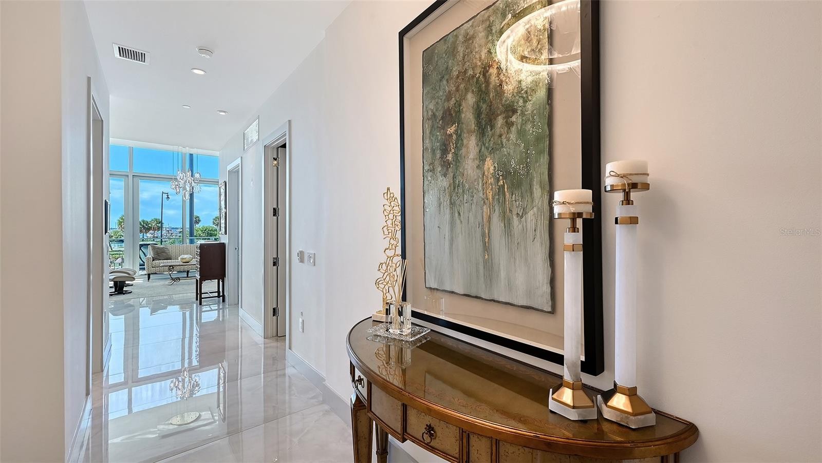 1155 N GULFSTREAM AVE #207
