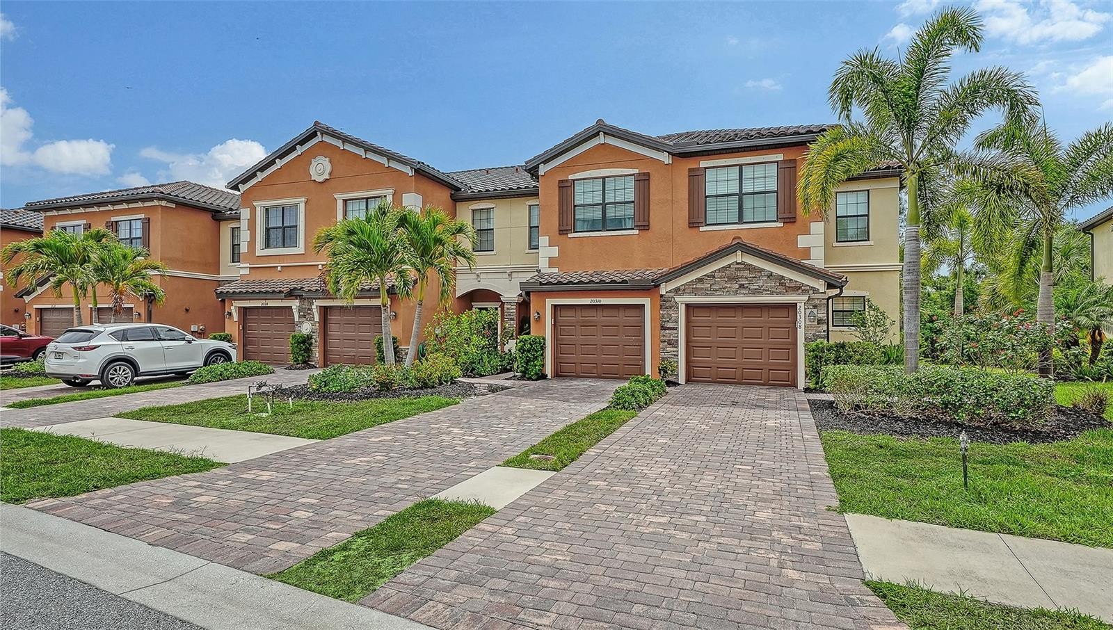 20310 LAGENTE CIR