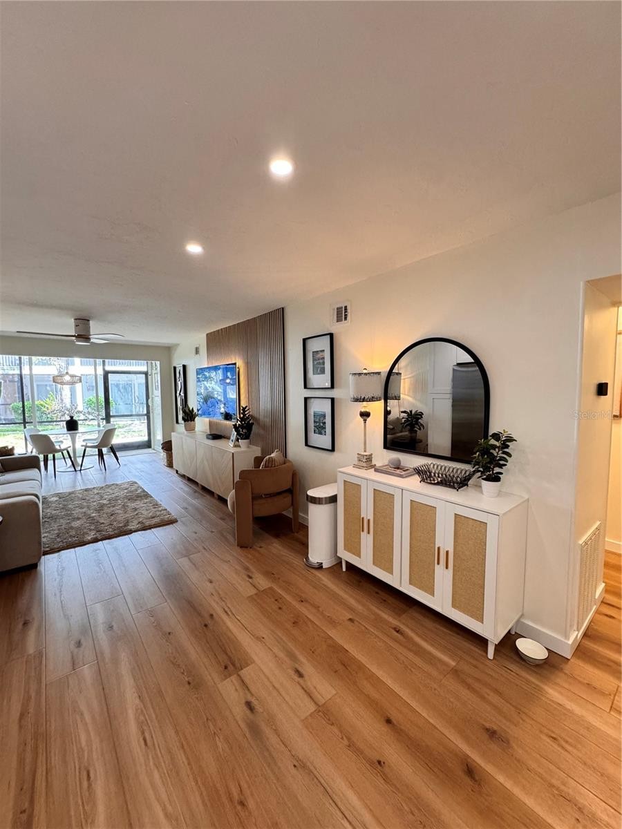 5623 MIDNIGHT PASS RD #615