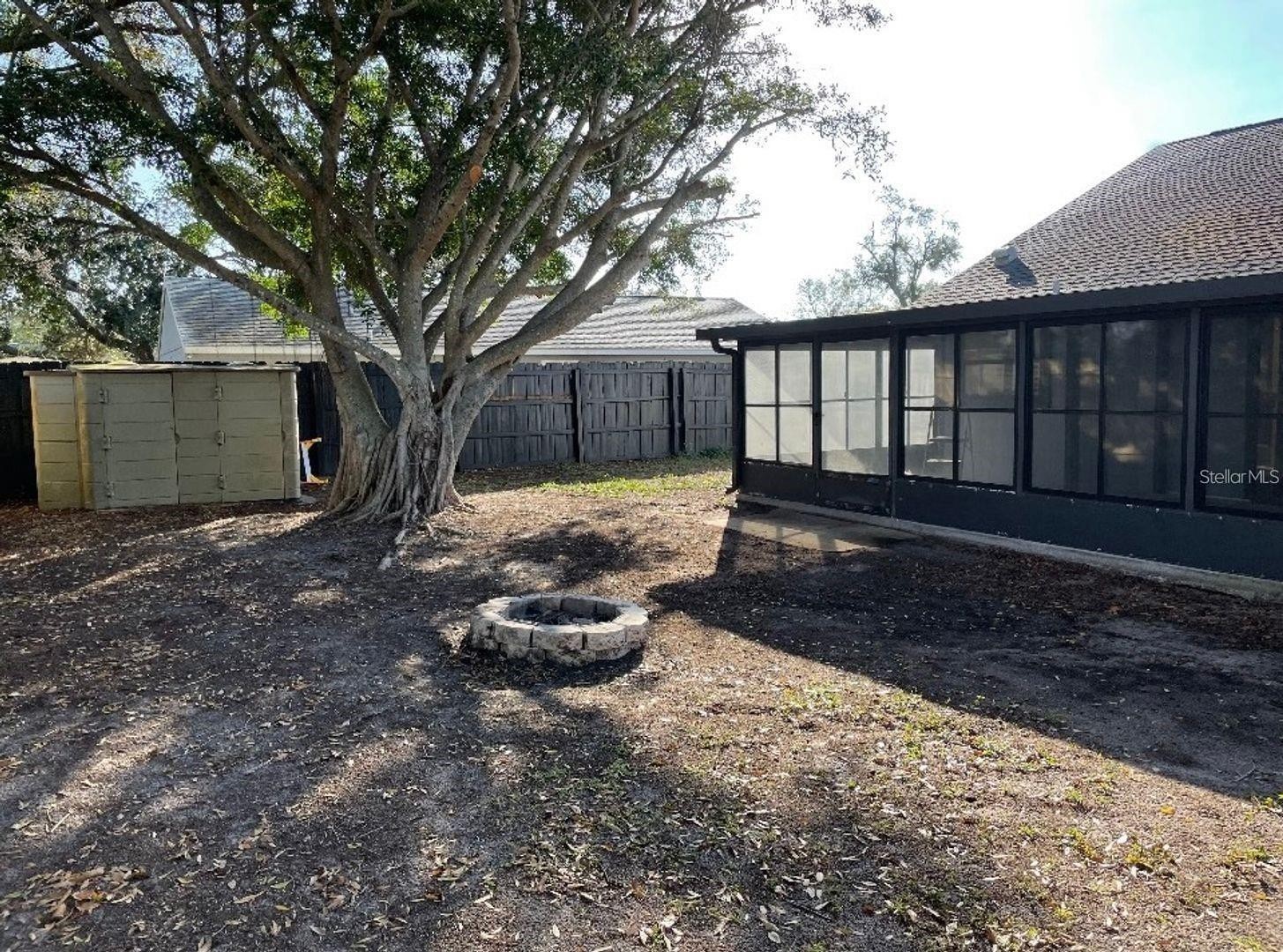 2281 LOCKWOOD MEADOWS DR