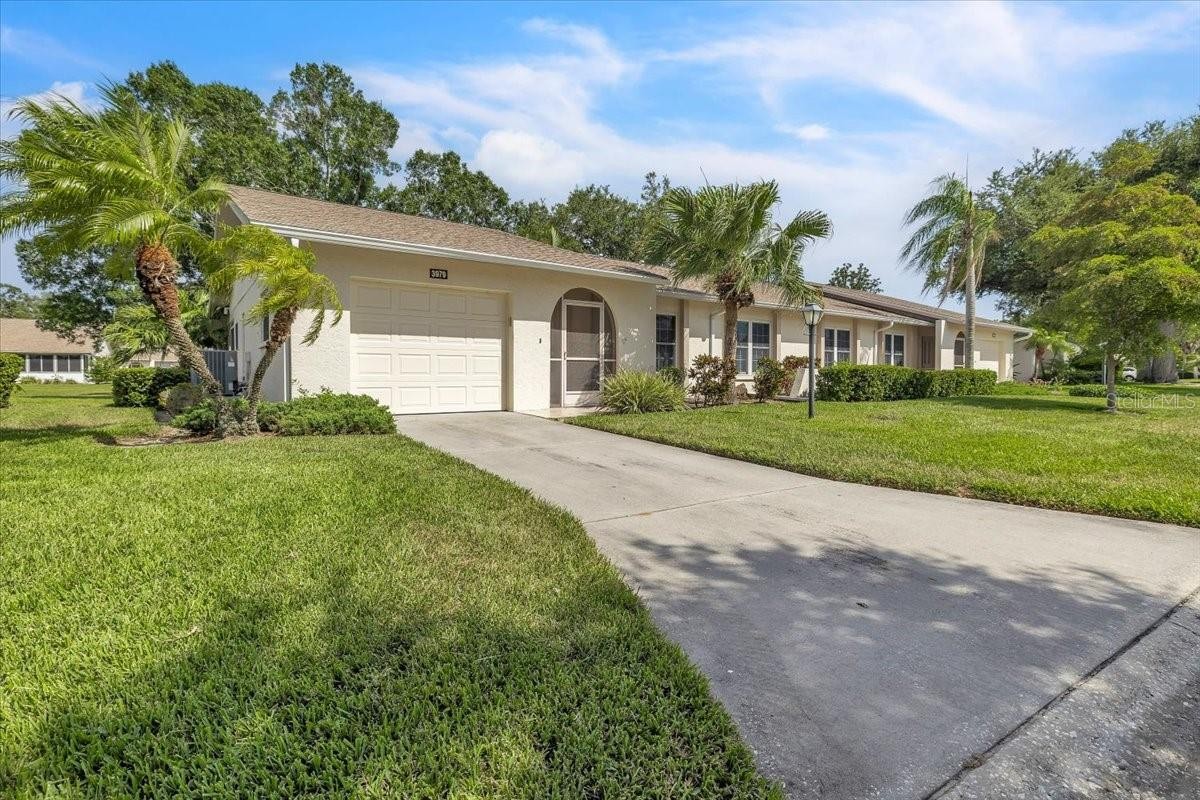 3979 OAKHURST BLVD #3083
