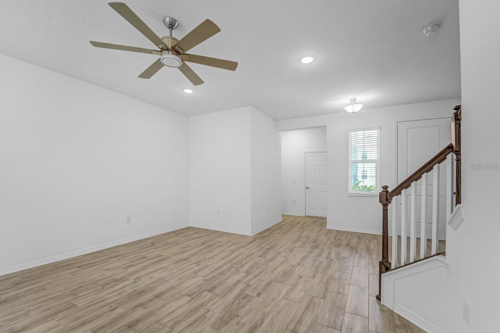 4044 VIA SIENNA CIR