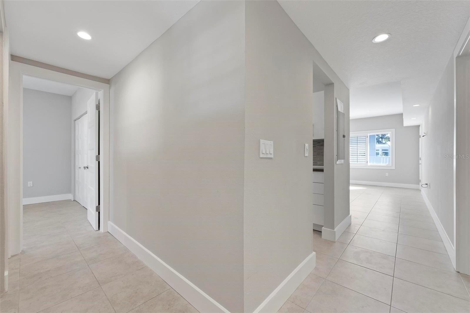 5903 TIDEWOOD AVE #1