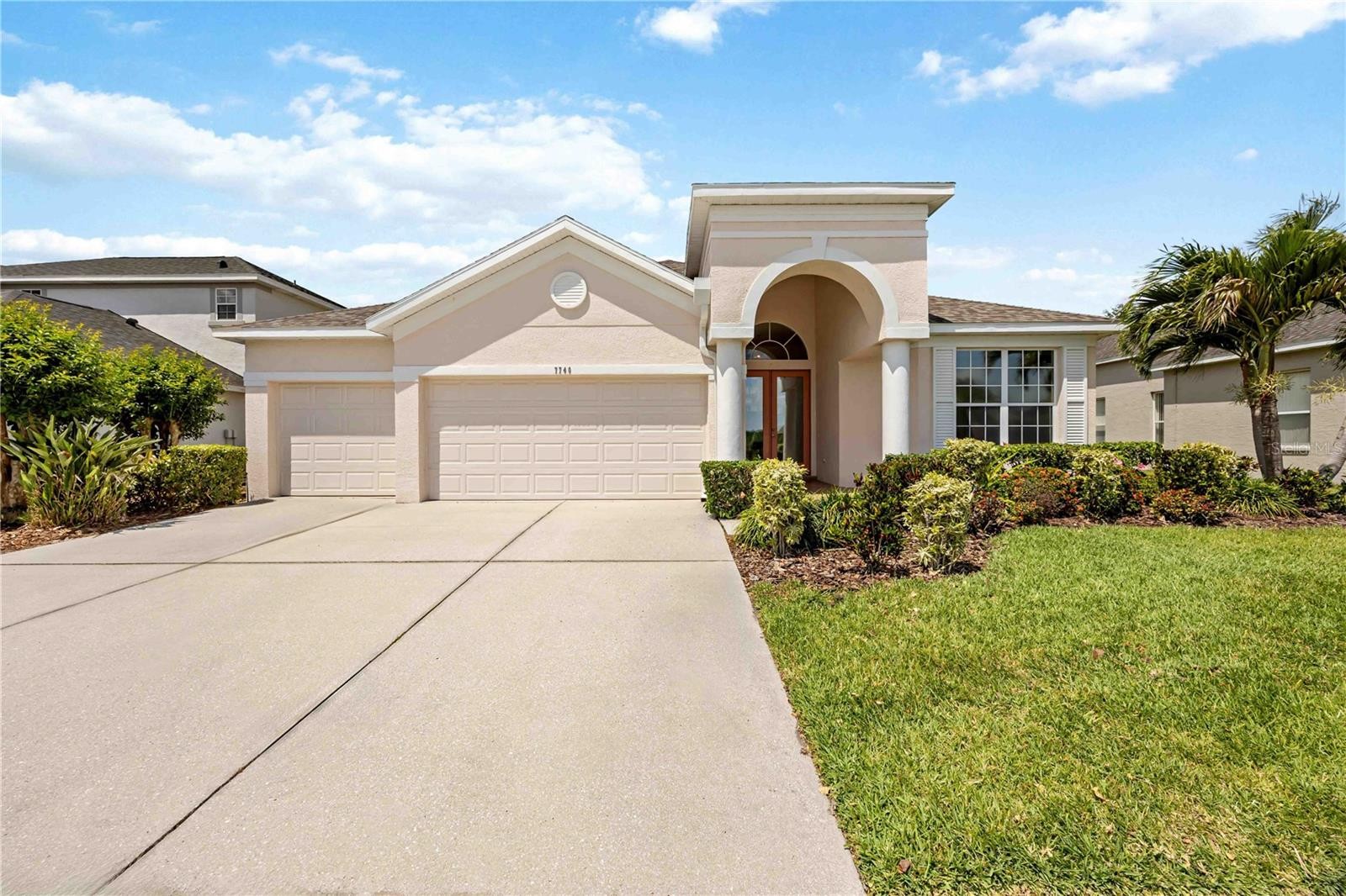 7740 CASTLEISLAND DR
