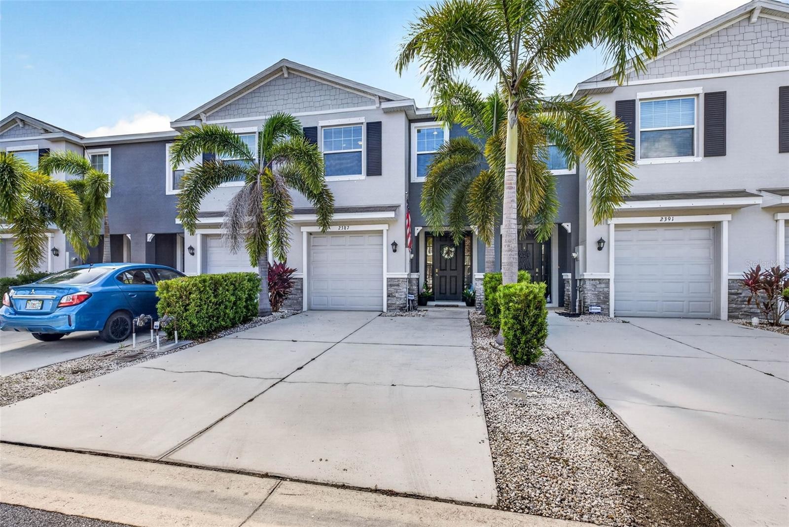 2387 MIDNIGHT PEARL DR