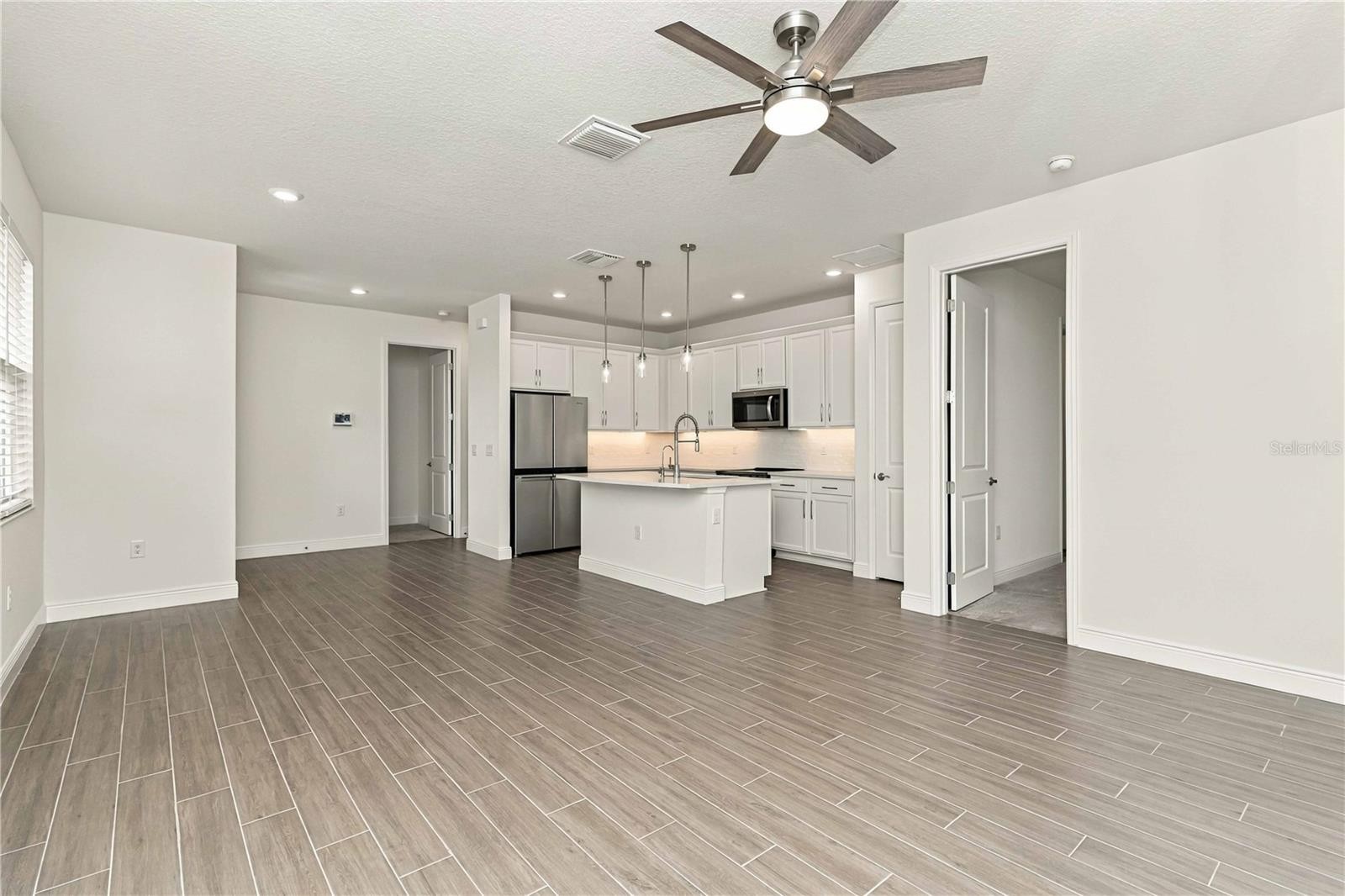 9136 GULF HAVEN DR