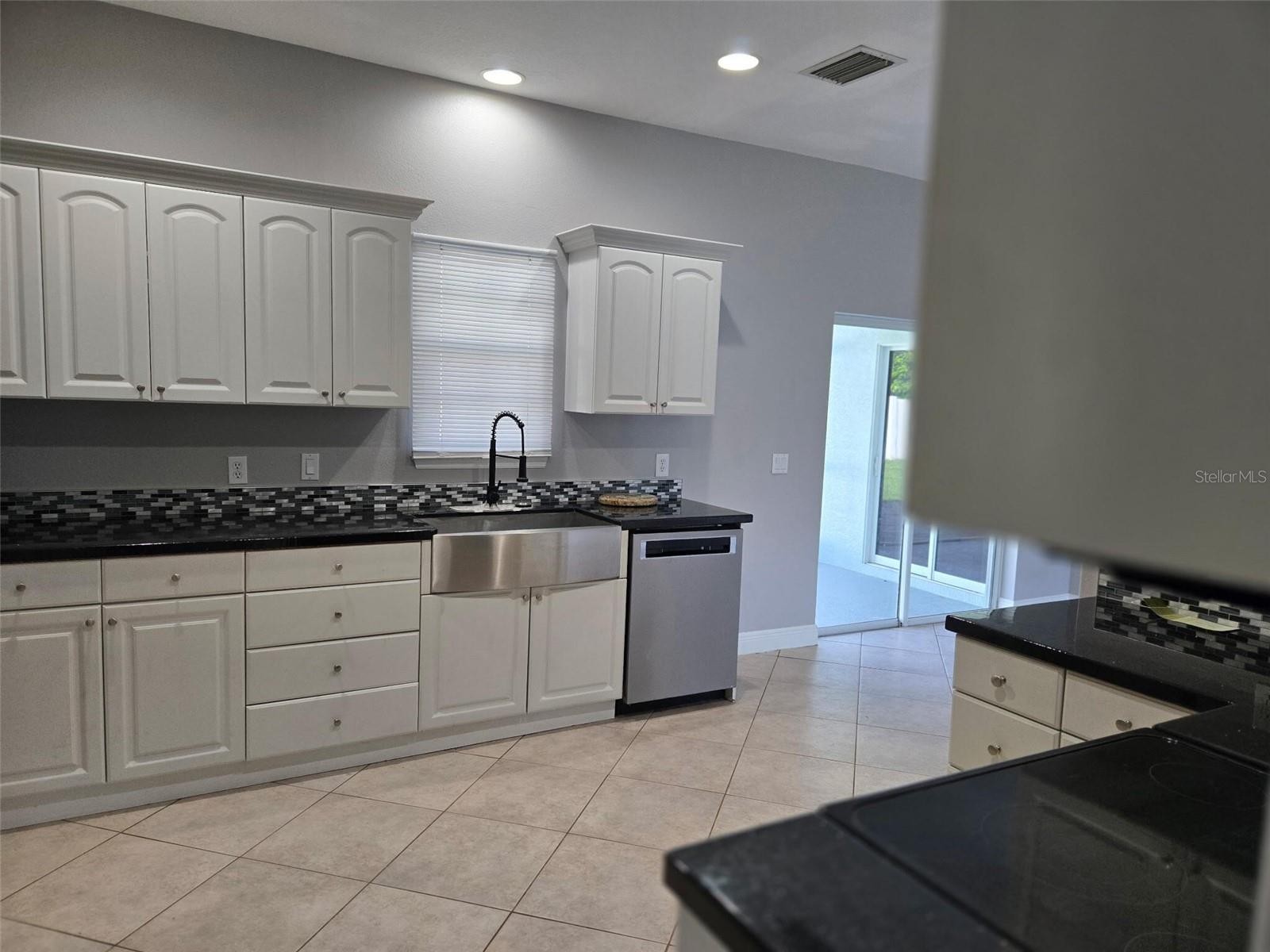 2739 ATWATER DR