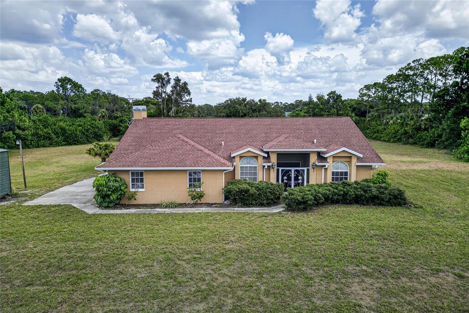 105 JACARANDA BLVD