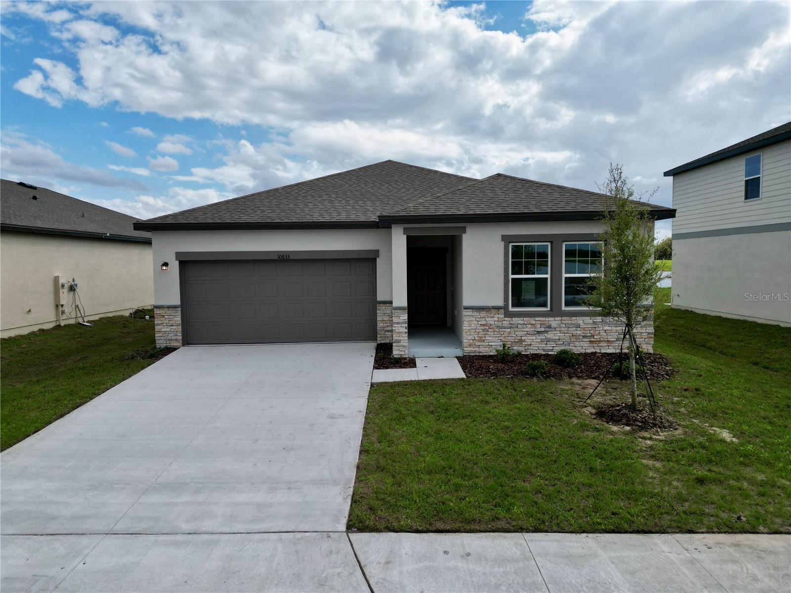 10833 PADDLING TRACE RUN