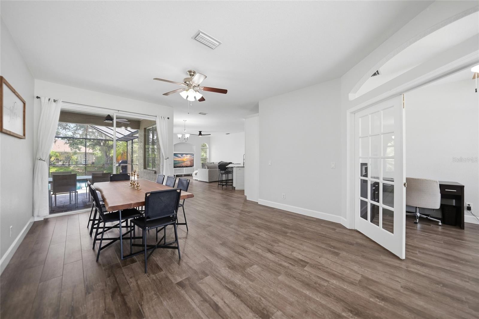 2880 VOGLER LN