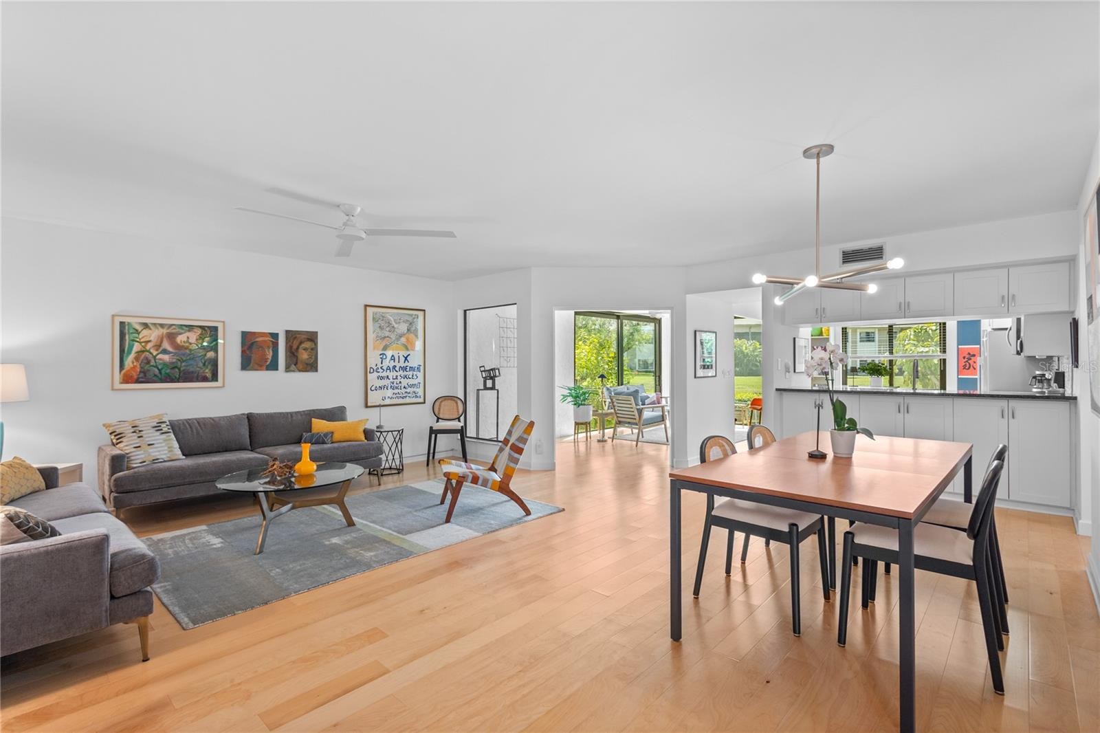 5226 LANDINGS BLVD #102