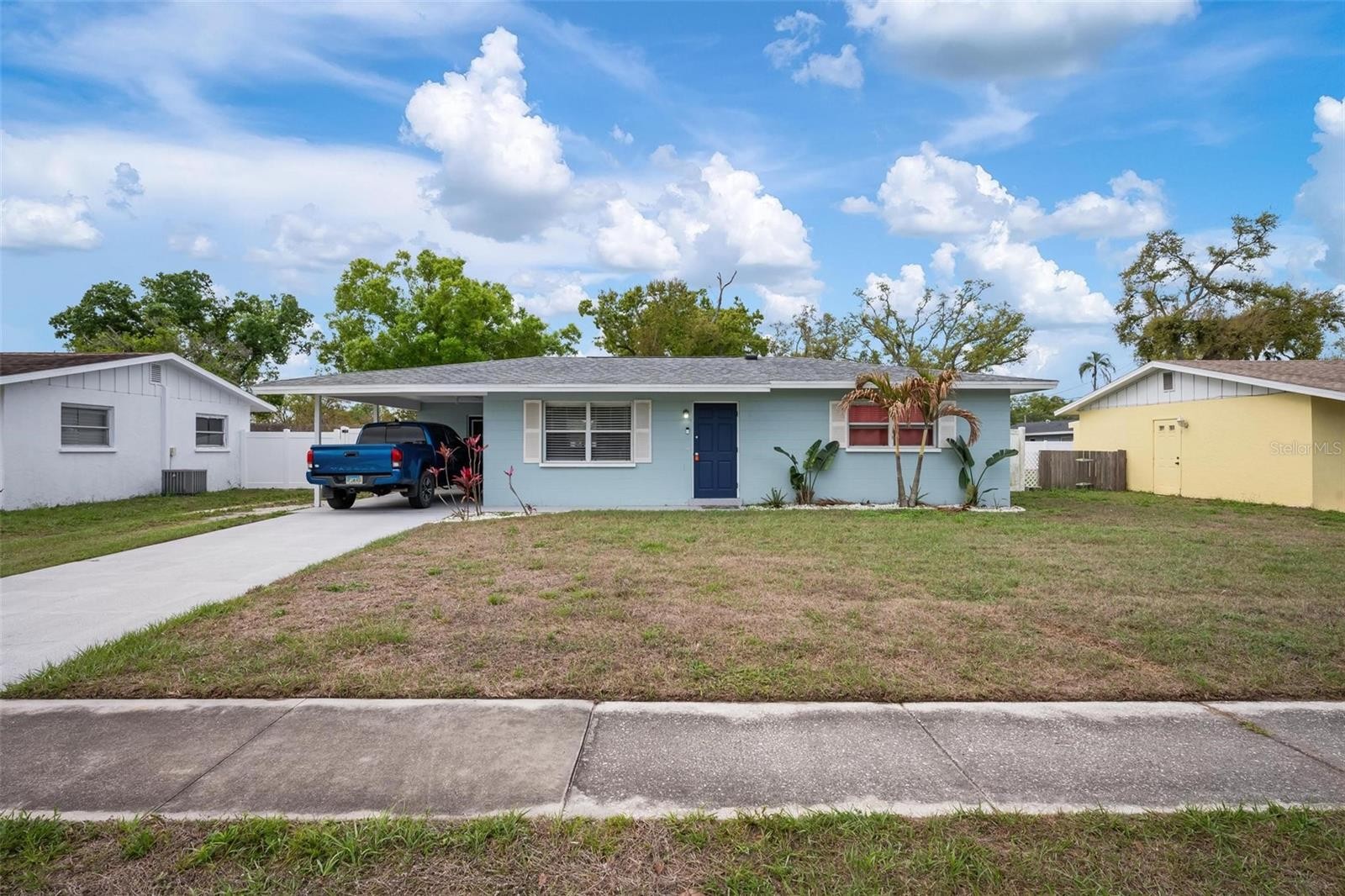 5120 BROOKMEADE DR